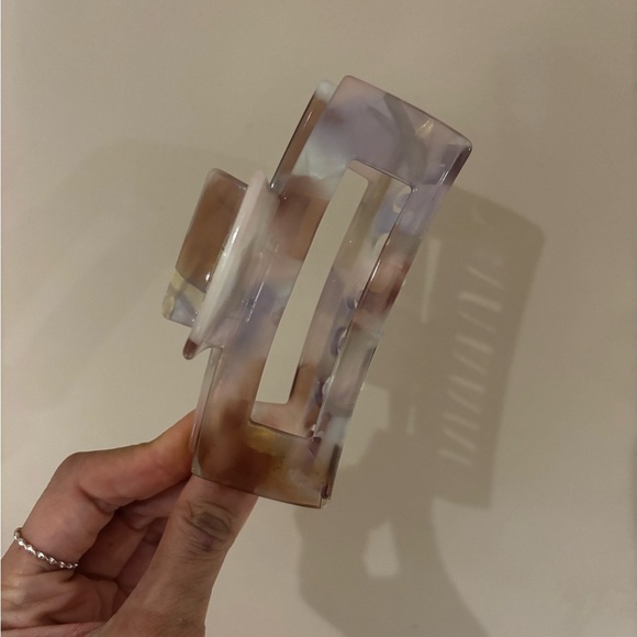 Elegant Multicolor Hair Claw Clip - Picture 2 of 2